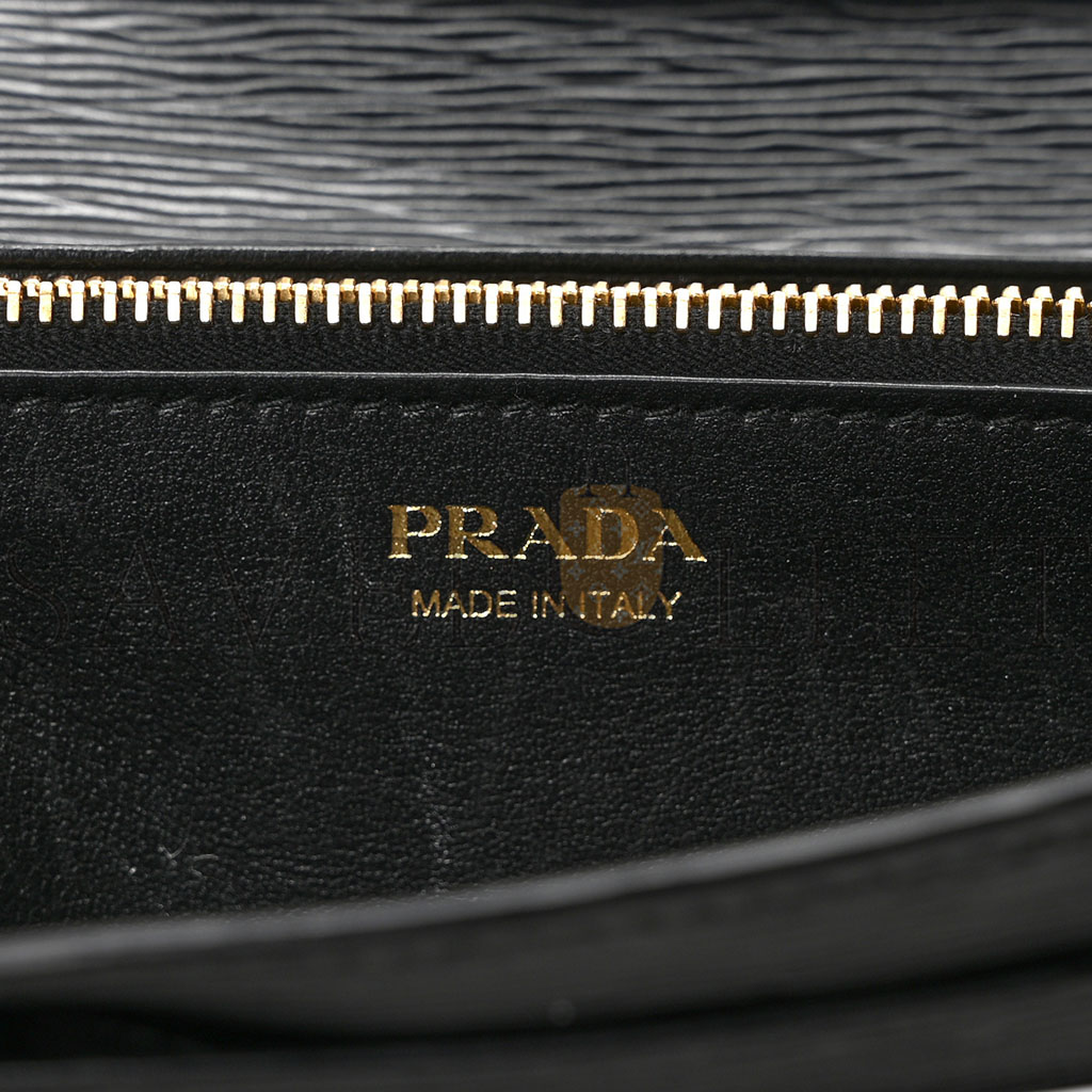 PRADA VITELLO MOVE CONTINENTAL FLAP WALLET BLACK (21*11*2cm) PRADA VITELLO MOVE CONTINENTAL FLAP WALLET BLACK (21*11*2cm)