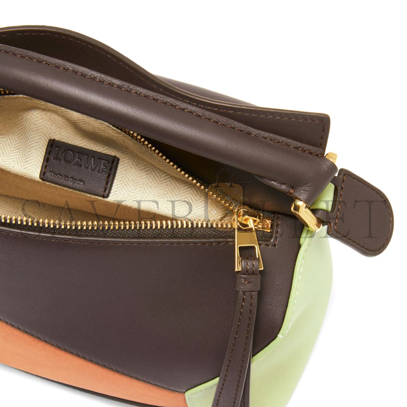 LOEWE SMALL PUZZLE BAG IN CLASSIC CALFSKIN AND SUEDE A510P60X94-4522 (24*16.5*10.5cm)