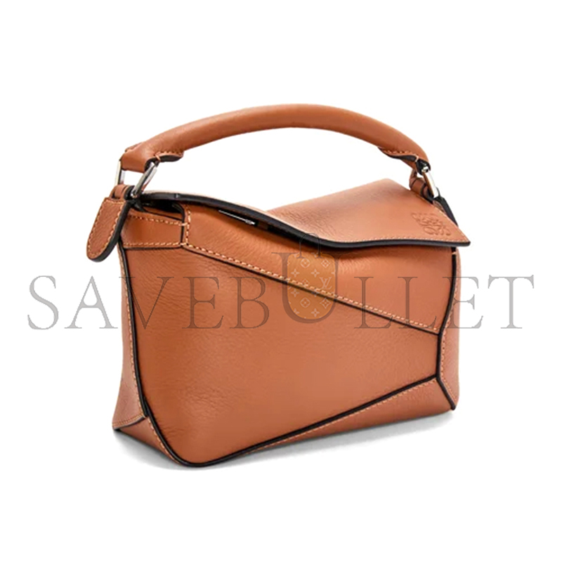 LOEWE MINI PUZZLE EDGE BAG IN CLASSIC CALFSKIN A510P88X26-2530 (18*12.5*8cm)