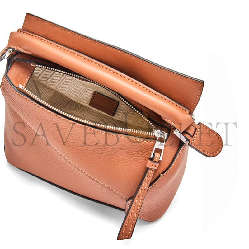 LOEWE MINI PUZZLE EDGE BAG IN CLASSIC CALFSKIN A510P88X26-2530 (18*12.5*8cm)