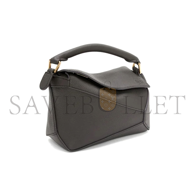 LOEWE MINI PUZZLE EDGE BAG IN SOFT GRAINED CALFSKIN A510P88X16-1220 (18*12.5*8cm)