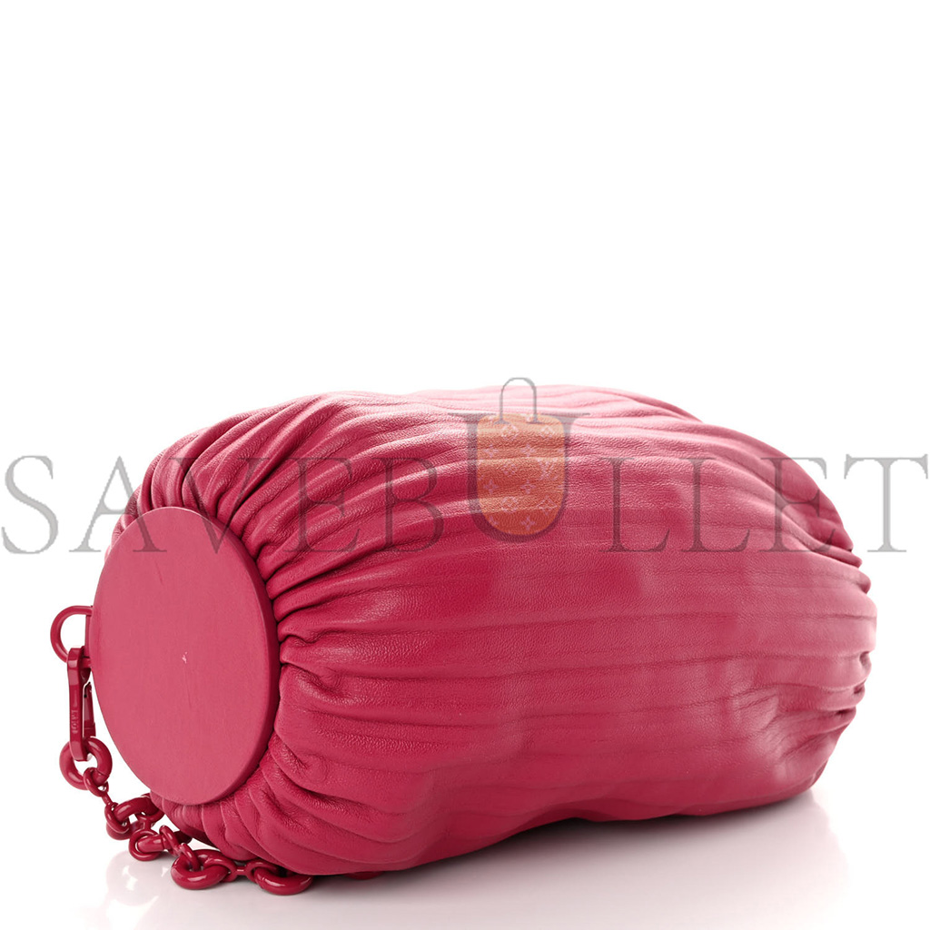 LOEWE LAMBSKIN PLEATED BRACELET POUCH SHOULDER BAG ROUGE BLOSSOMS (25*10*10cm) LOEWE LAMBSKIN PLEATED BRACELET POUCH SHOULDER BAG ROUGE BLOSSOMS (25*10*10cm)