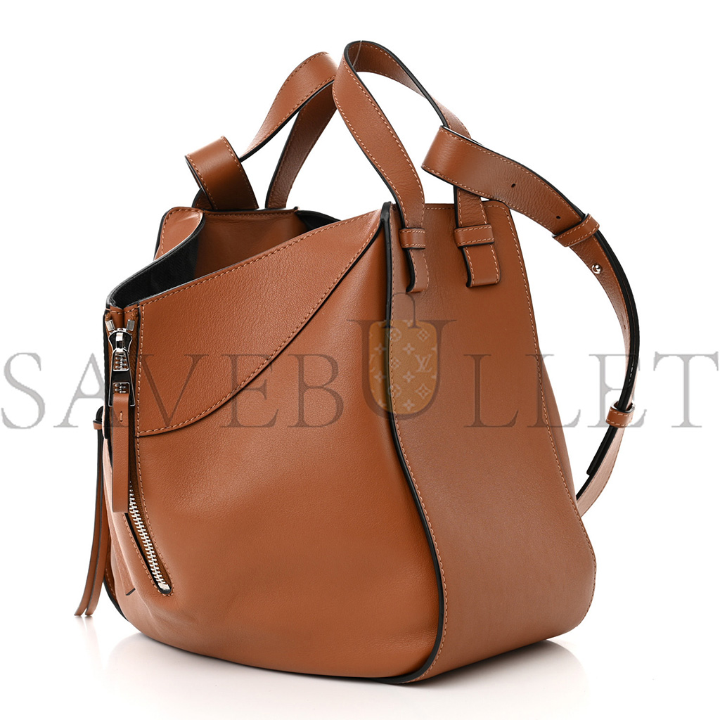 LOEWE CALFSKIN SMALL HAMMOCK SHOULDER BAG TAN (30*25*13.5cm) LOEWE CALFSKIN SMALL HAMMOCK SHOULDER BAG TAN (30*25*13.5cm)