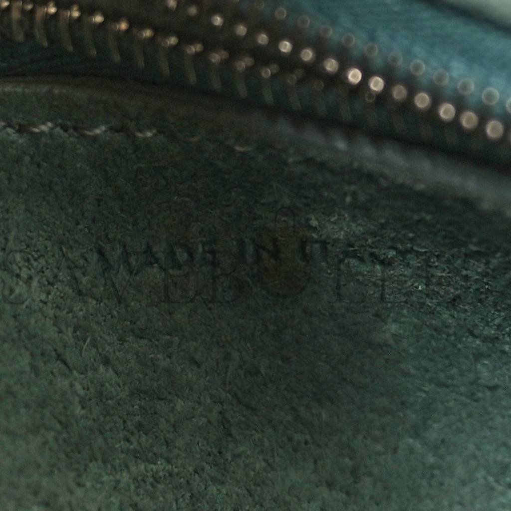 CELINE SOFT GRAINED CALFSKIN SMALL SANGLE BUCKET BAG GREEN (25*18*13cm) CELINE SOFT GRAINED CALFSKIN SMALL SANGLE BUCKET BAG GREEN (25*18*13cm)