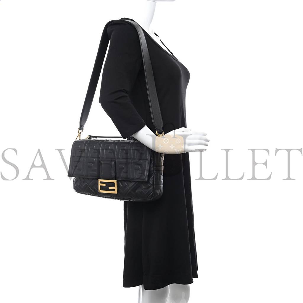 FENDI NAPPA FF 1974 EMBOSSED BAGUETTE BLACK (26*17*5cm) FENDI NAPPA FF 1974 EMBOSSED BAGUETTE BLACK (26*17*5cm)